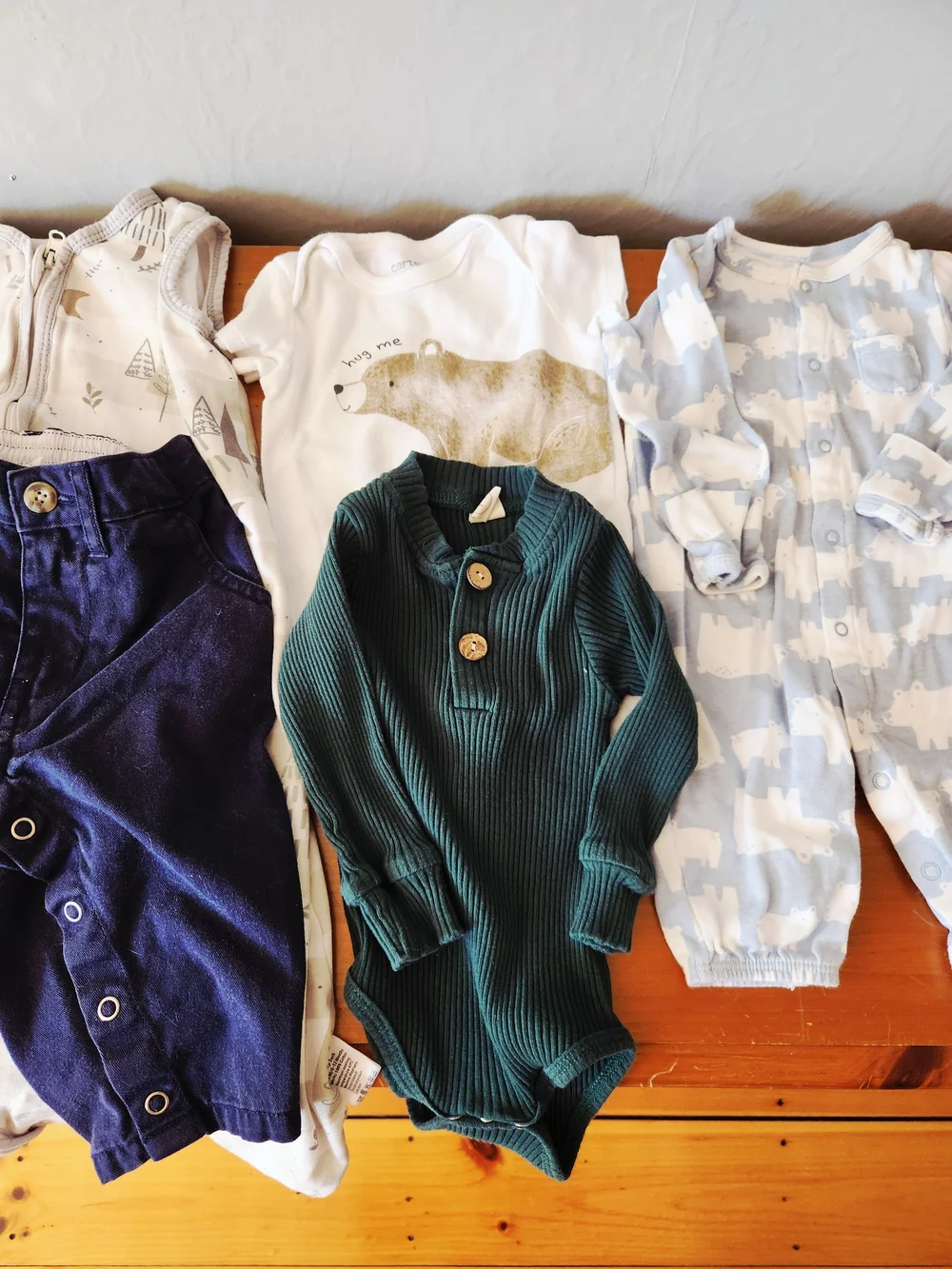 Carter's 3-6 Month Bear Clothing Lot - Picture 4 of 7